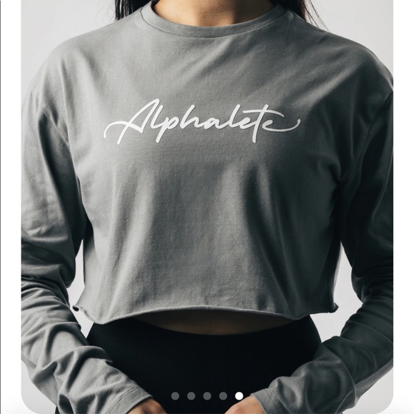 Alphalete Signature Long Sleeve - Picture 5 of 5